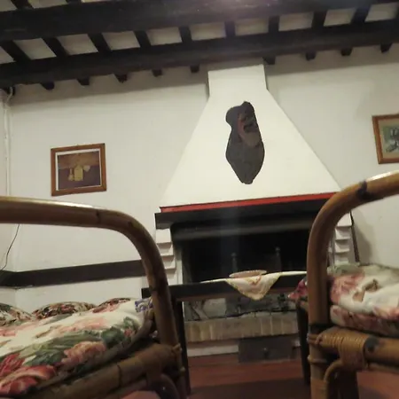 Bebrettino Atipico. Un Into The Wild Tranquillo Country house